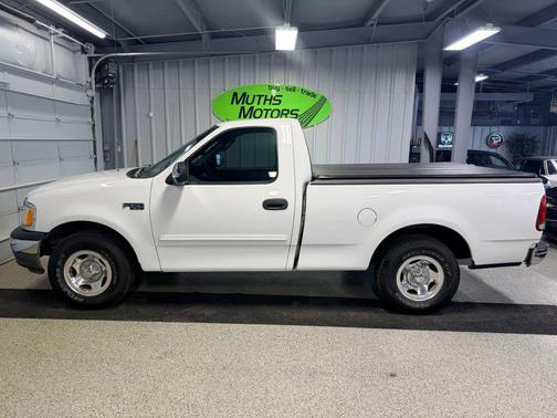 2003 Ford F-150 XL