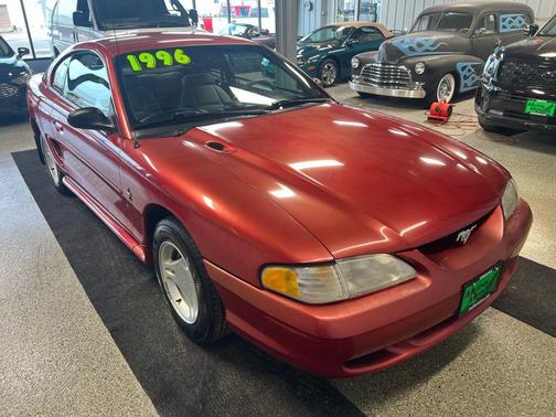 1996 Ford Mustang Base