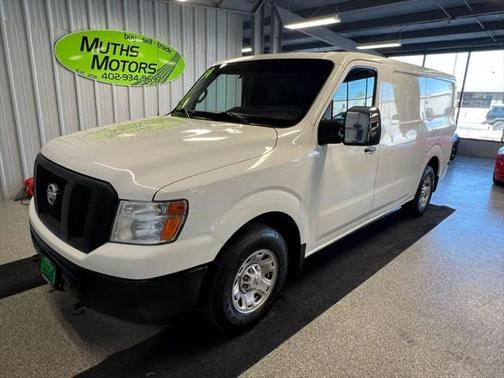 2014 Nissan NV Cargo NV2500 HD SV Van 3D