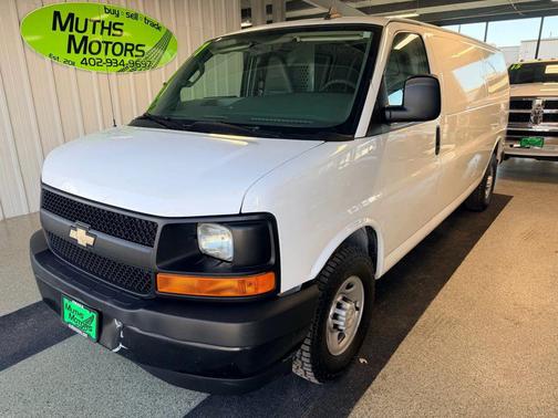 2017 Chevrolet Express 2500 LS