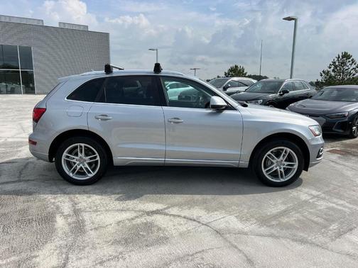 2017 Audi Q5 2.0T Premium