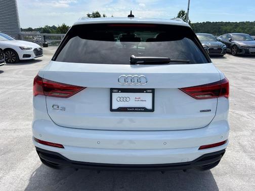2025 Audi Q3 45 S line Premium