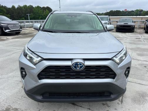 2023 Toyota RAV4 Hybrid XLE Premium
