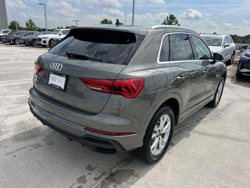2025 Audi Q3 45 S line Premium