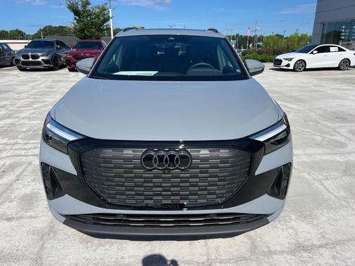 2025 Audi Q4 e-tron 45 Premium