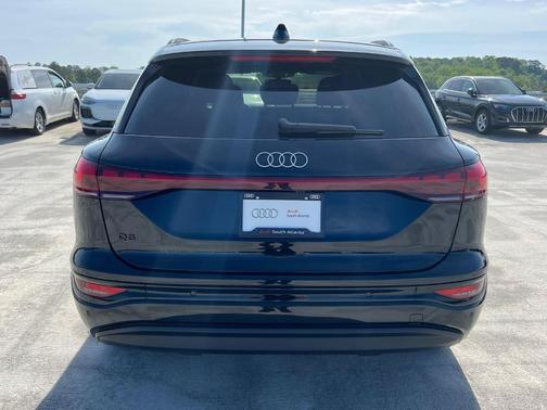2025 Audi Q6 e-tron Premium