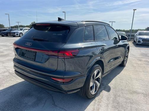 2025 Audi Q6 e-tron Premium