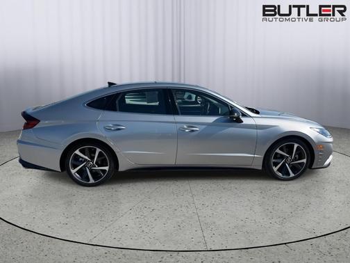 2021 Hyundai SONATA SEL Plus