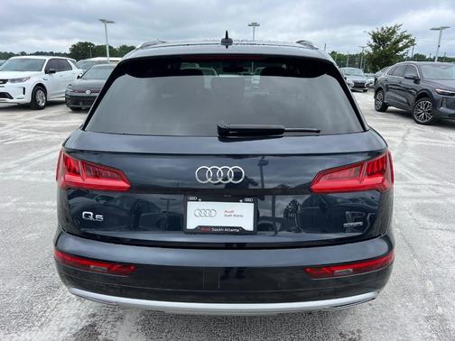 2019 Audi Q5 2.0T Premium Plus