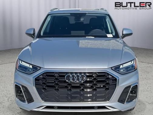 2025 Audi Q5 45 S line quattro Premium