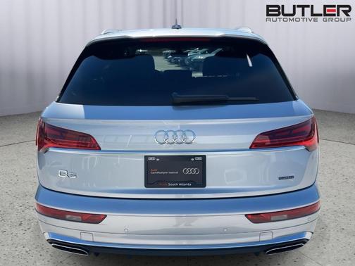 2025 Audi Q5 45 S line quattro Premium
