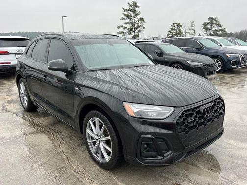 2023 Audi Q5 e 55 S line quattro Premium