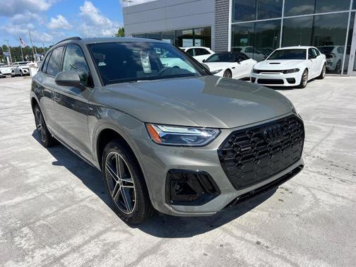 2025 Audi Q5 55 S line quattro Premium