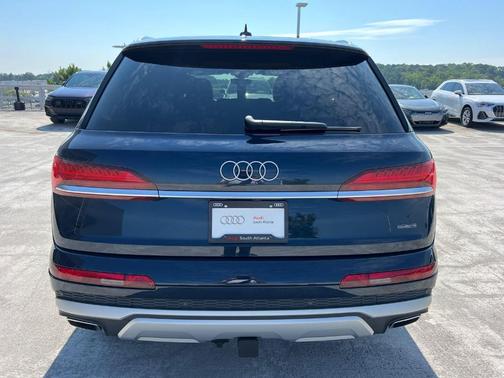 2025 Audi Q7 55 Premium Plus