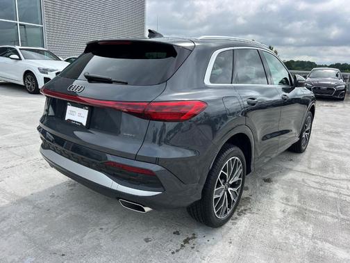 2025 Audi Q5 2.0T quattro Premium