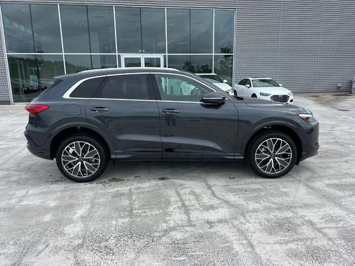 2025 Audi Q5 2.0T quattro Premium