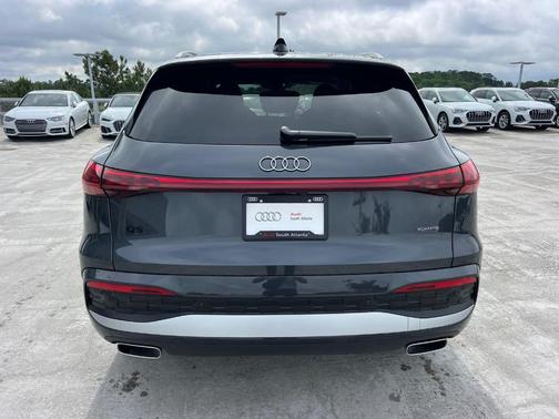 2025 Audi Q5 2.0T quattro Premium