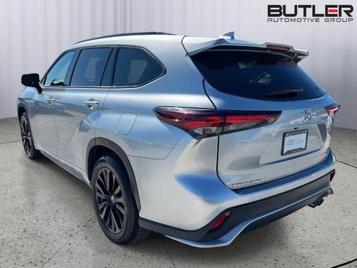 2024 Toyota Highlander XSE