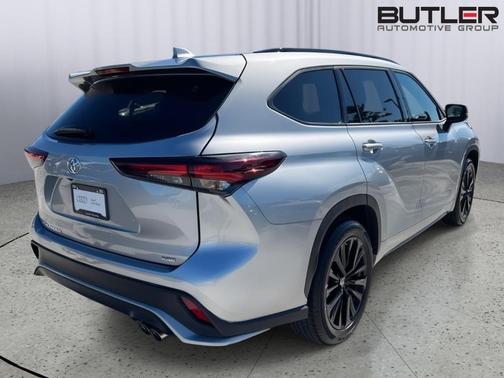 2024 Toyota Highlander XSE