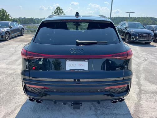 2025 Audi SQ5 3.0T quattro Premium