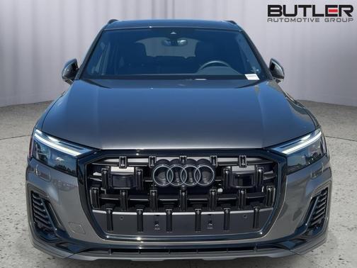 2025 Audi Q7 45 Premium Plus