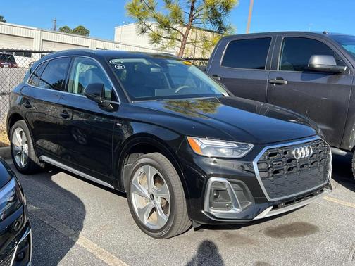 2023 Audi Q5 45 S line Premium Plus