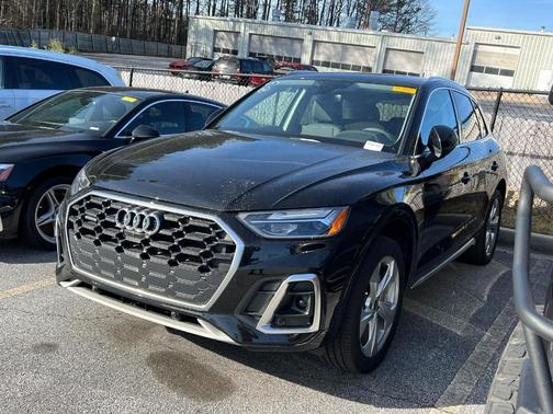2023 Audi Q5 45 S line Premium Plus