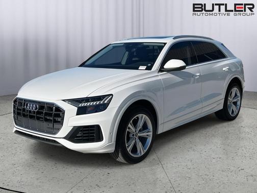 2023 Audi Q8 Premium