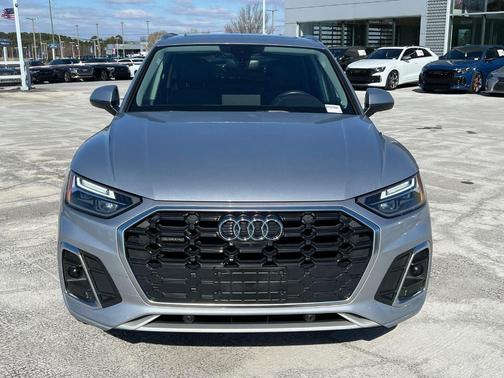 2023 Audi Q5 45 S line Premium Plus