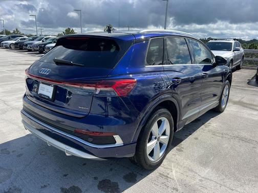 2024 Audi Q4 e-tron 50 Premium