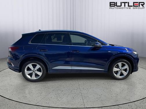 2024 Audi Q4 e-tron 50 Premium