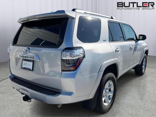 2023 Toyota 4Runner SR5