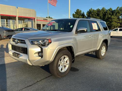 2023 Toyota 4Runner SR5