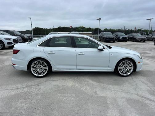 2018 Audi A4 2.0T Premium Plus