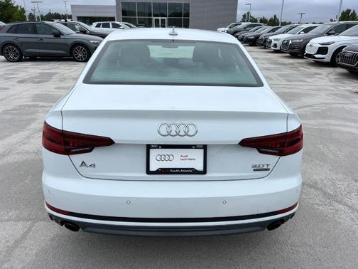 2018 Audi A4 2.0T Premium Plus