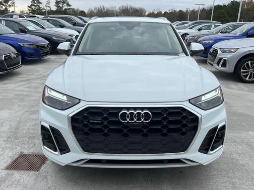 2022 Audi Q5 45 S line Premium Plus
