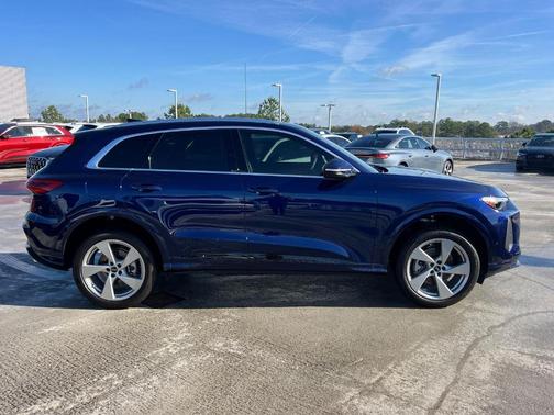 2025 Audi Q5 2.0T quattro Premium