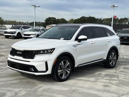 Snow White Pearl 2022 Kia Sorento Plug-In Hybrid SX