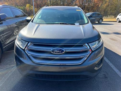2015 Ford Edge SE