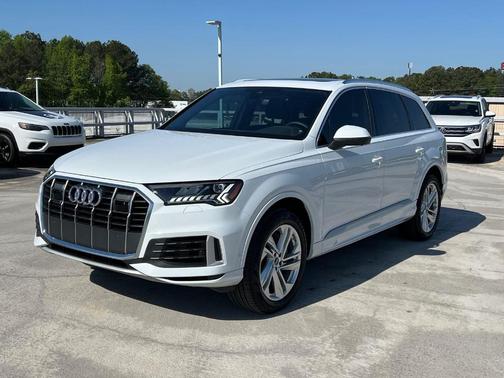 2024 Audi Q7 55 Premium