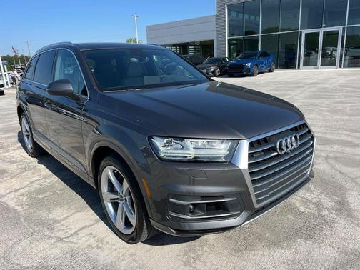 2019 Audi Q7 55 Prestige