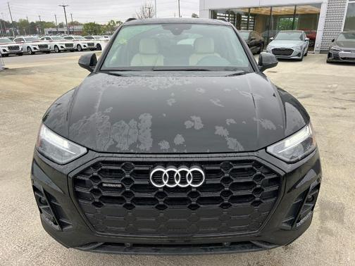 2025 Audi Q5 45 S line quattro Premium