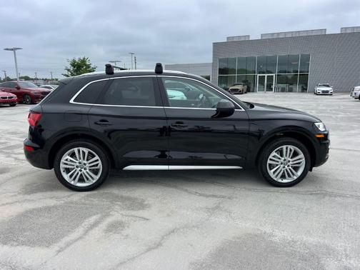 2018 Audi Q5 2.0T Prestige