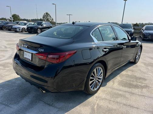 Black Obsidian 2023 INFINITI Q50 LUXE