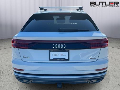 2021 Audi Q8 55 Premium Plus