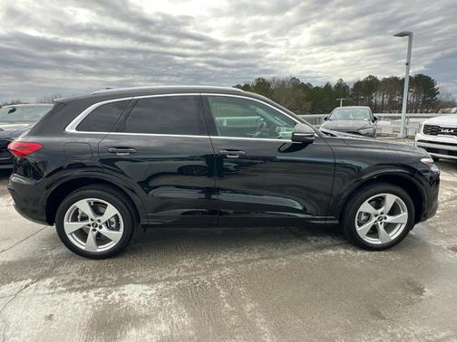 2025 Audi Q5 2.0T quattro Premium