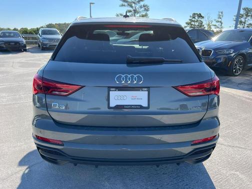 2024 Audi Q3 45 S line Premium