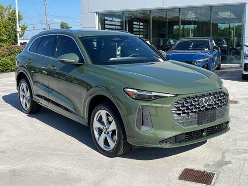 2025 Audi Q5 2.0T quattro Premium