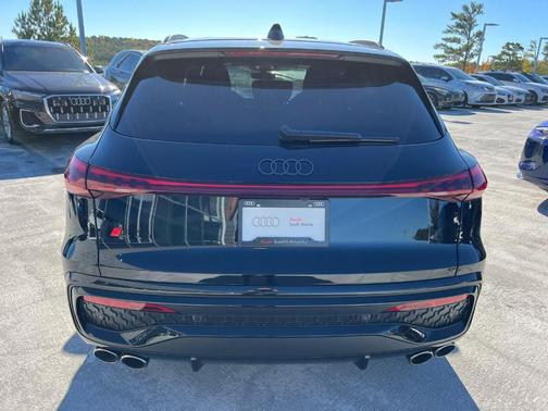 2025 Audi SQ5 3.0T quattro Premium