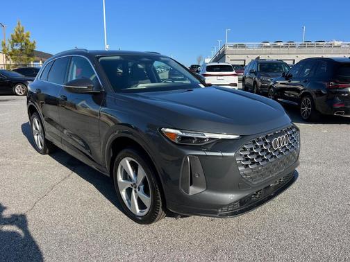 2025 Audi Q5 2.0T quattro Premium